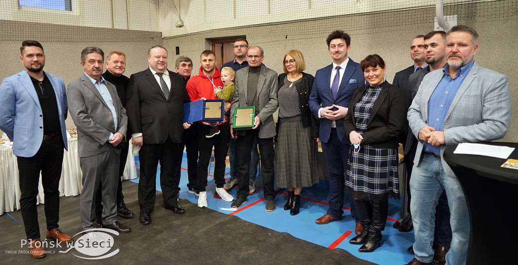 Raciąż nie tylko futbolem stoi!