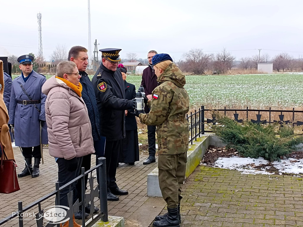 Pamiętali o ofiarach mordu na Piaskach