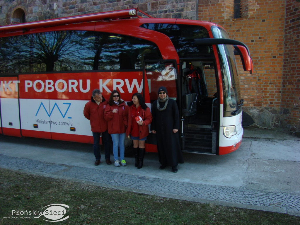 Mobilny punkt poboru krwi w Czerwińsku