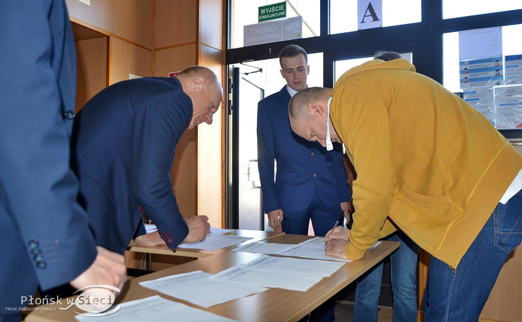 Wystartowały matury. Zdjęcia z ''jedynki''