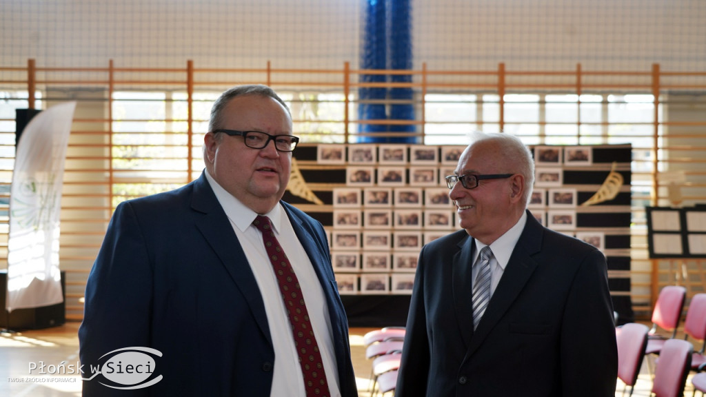 Stulecie podstawówki z Raciąża. Wspomnień czas
