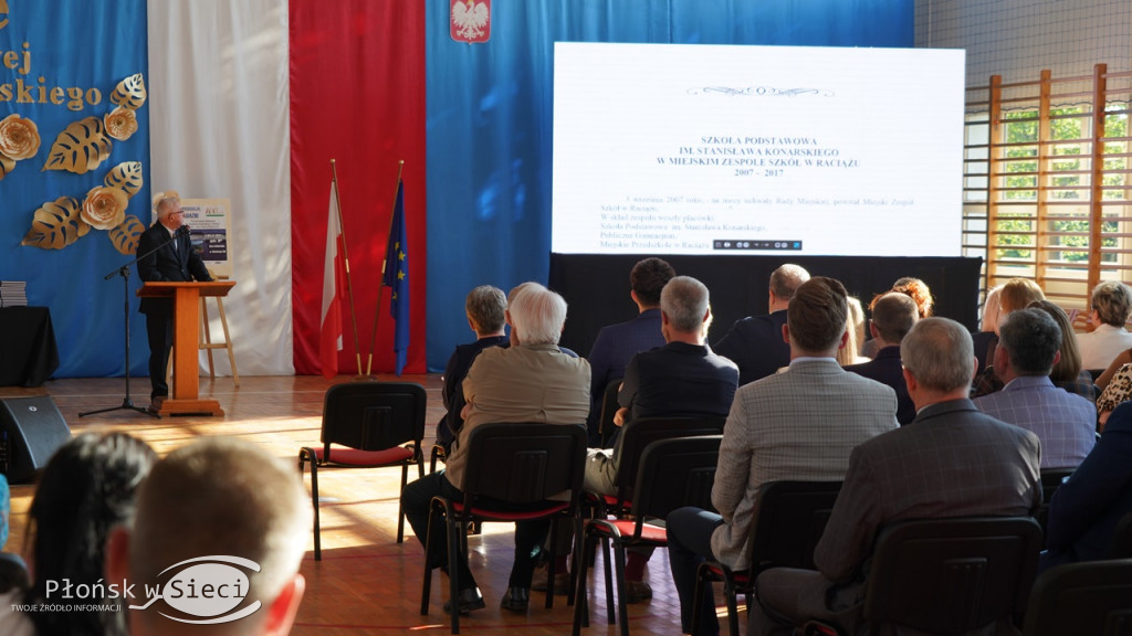 Stulecie podstawówki z Raciąża. Wspomnień czas