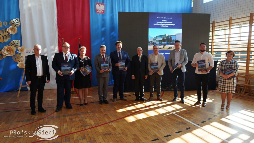 Stulecie podstawówki z Raciąża. Wspomnień czas