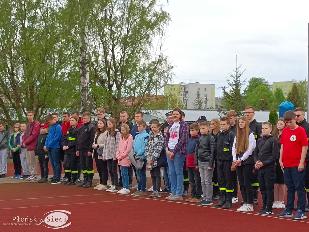 Z wiedzą pożarniczą za pan brat