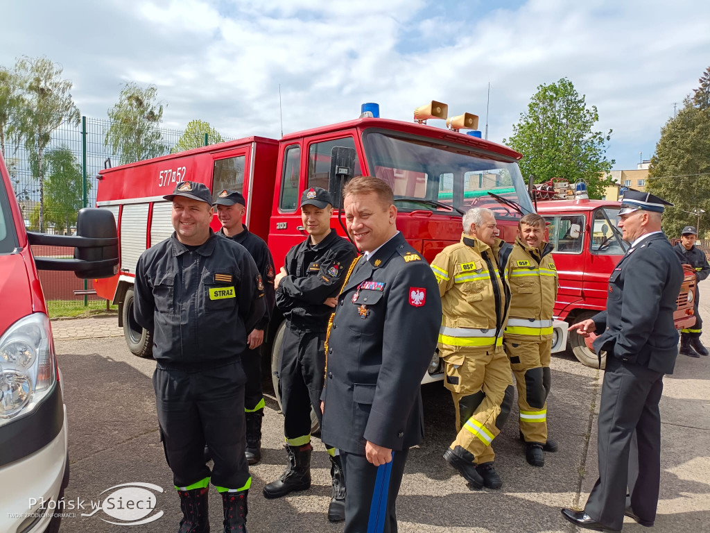 Z wiedzą pożarniczą za pan brat