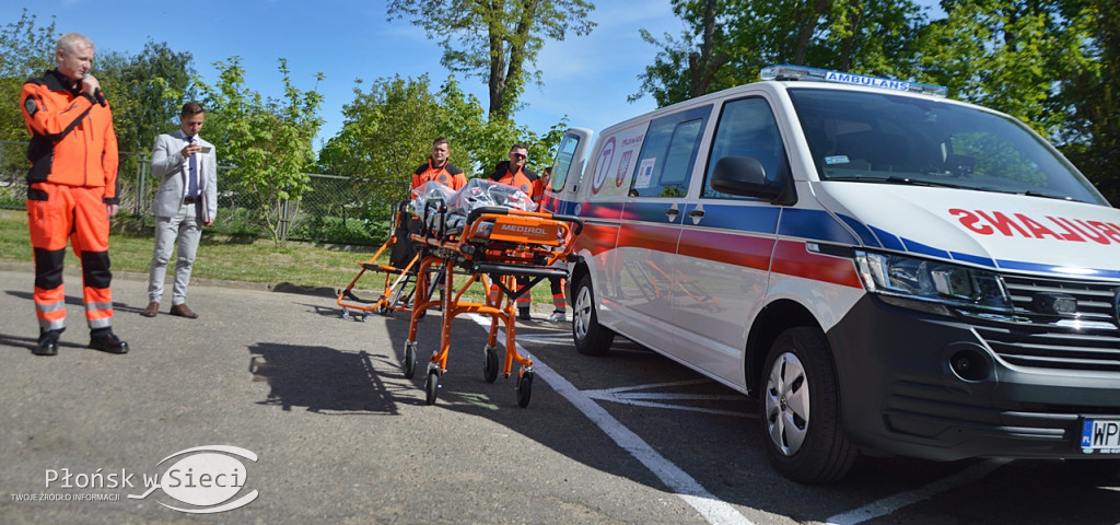 Transportowy ambulans dla płońskiego szpitala