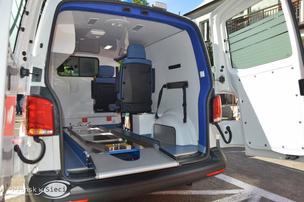 Transportowy ambulans dla płońskiego szpitala