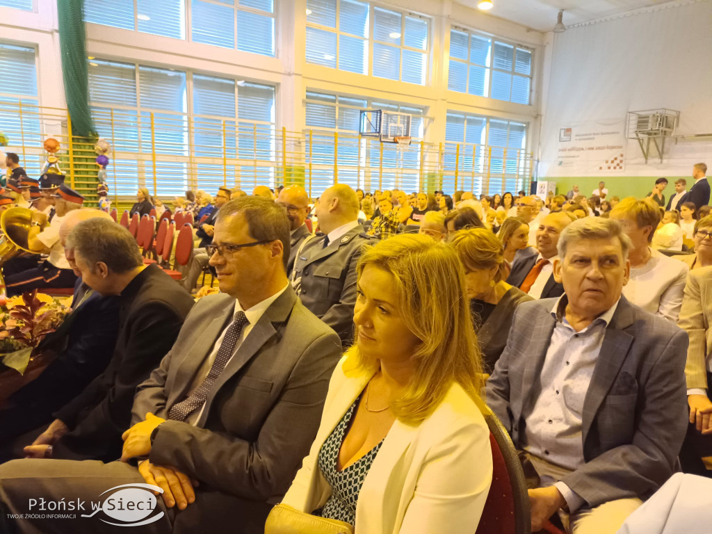 Jubileusz 100-lecia SP w Naruszewie!