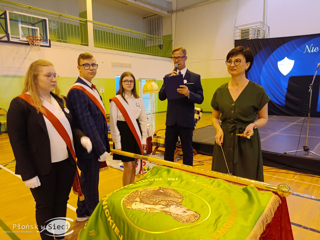 Jubileusz 100-lecia SP w Naruszewie!