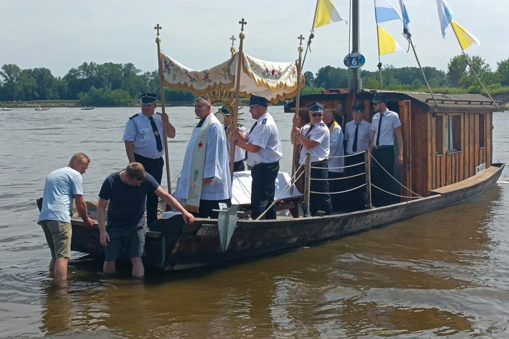Boże Ciało. Procesja ze Smoszewa do Czerwińska