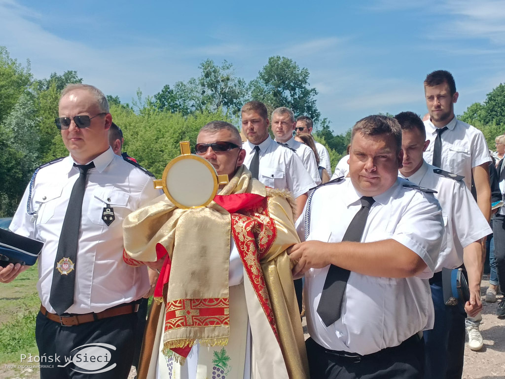 Boże Ciało. Procesja ze Smoszewa do Czerwińska