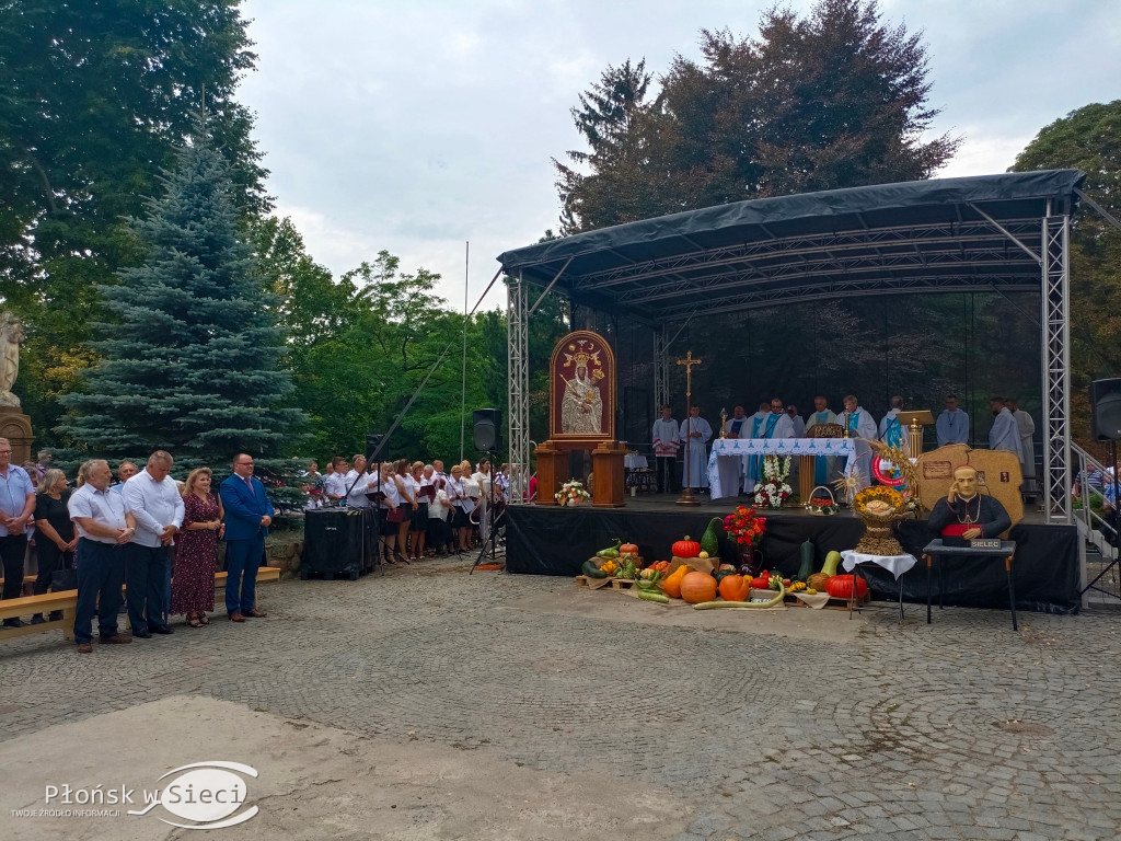 Relikwie S. Wyszyńskiego w Czerwińsku