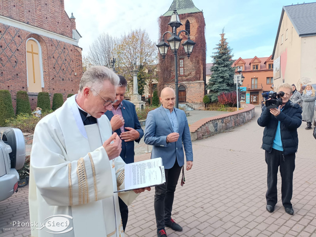 Społeczna szafa stanęła w parafii 'Michała'