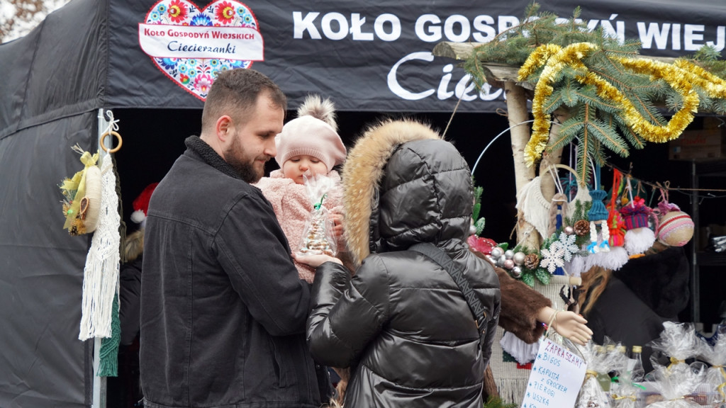 Bożonarodzeniowy kiermasz w Raciążu