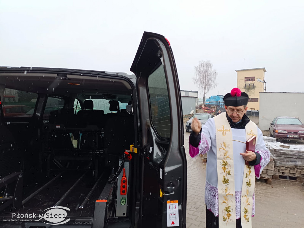 Auto dla PŚDS w Płońsku