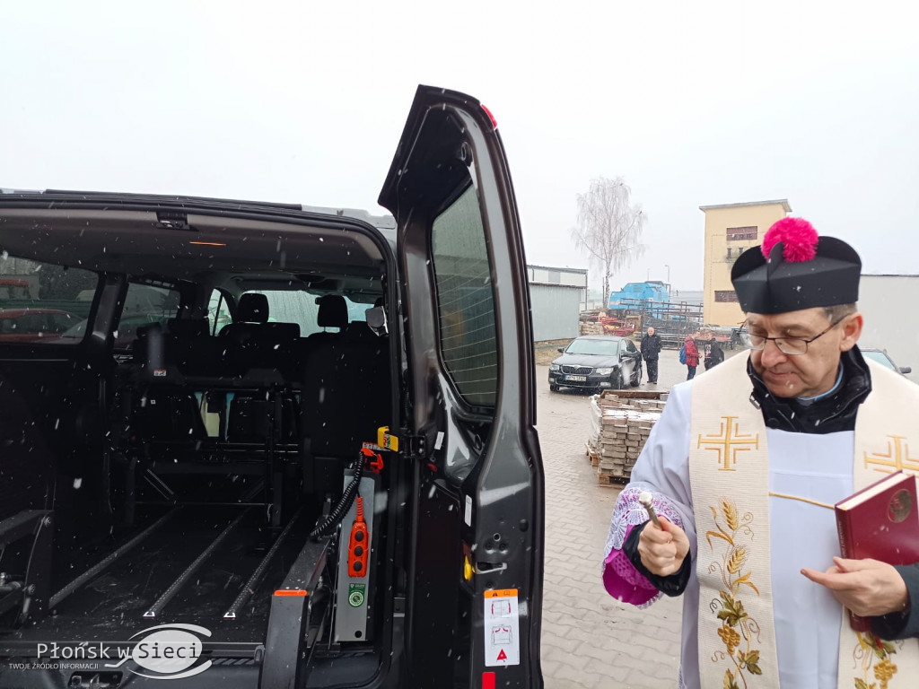 Auto dla PŚDS w Płońsku