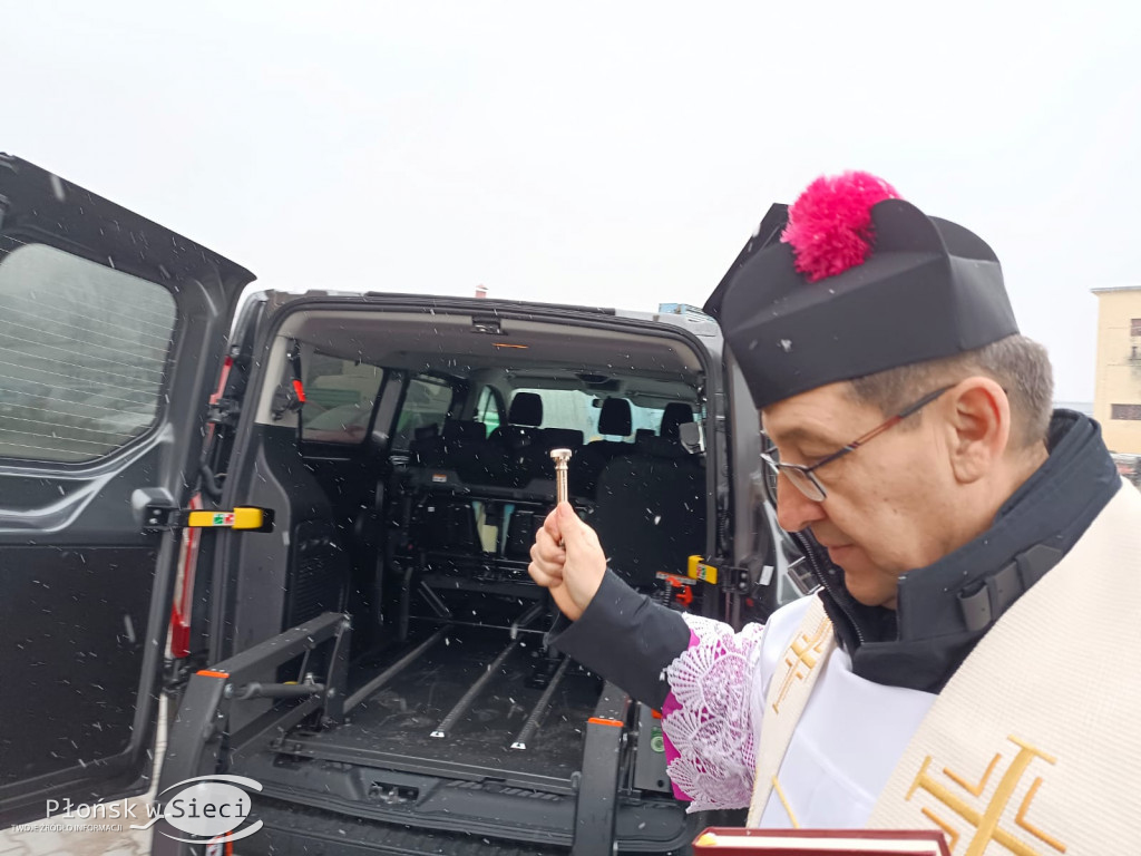 Auto dla PŚDS w Płońsku