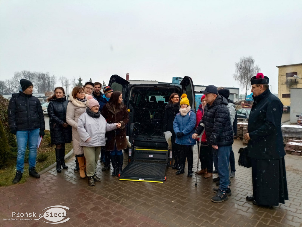 Auto dla PŚDS w Płońsku