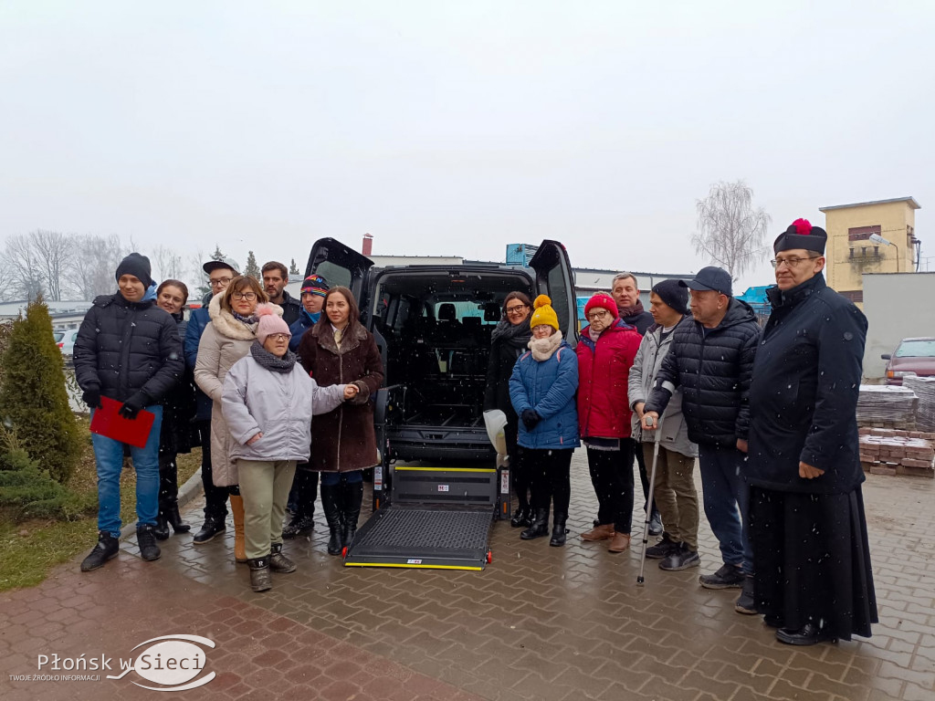 Auto dla PŚDS w Płońsku
