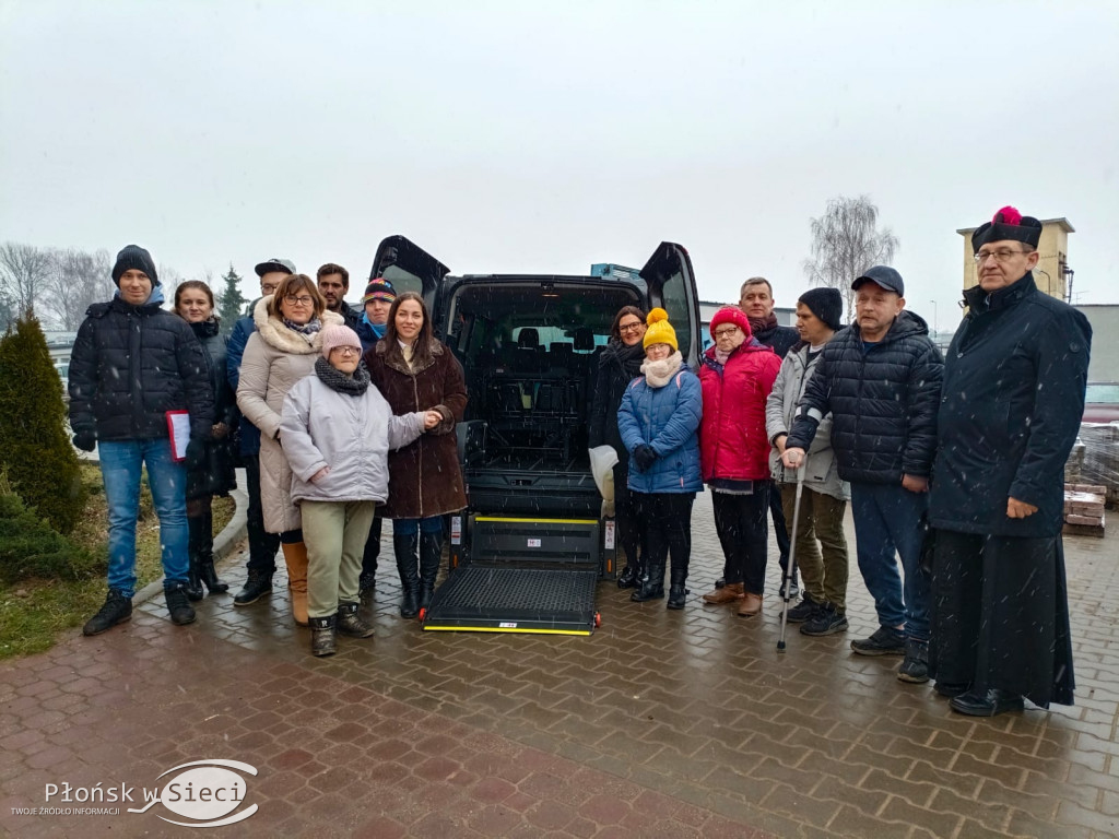 Auto dla PŚDS w Płońsku