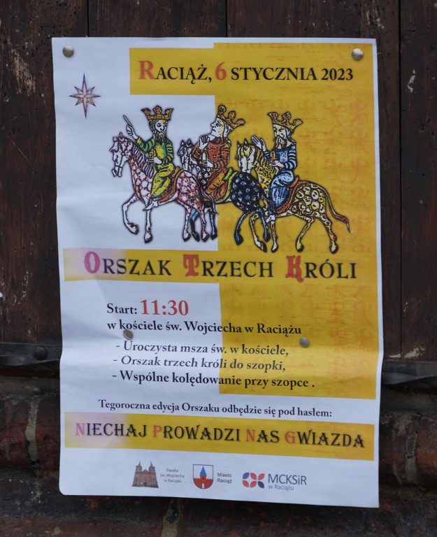 Raciążanie w tradycyjnym orszaku na Trzech Króli