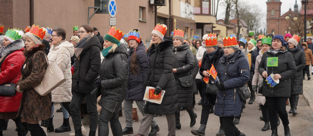 Raciążanie w tradycyjnym orszaku na Trzech Króli