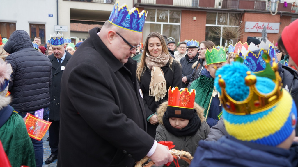 Raciążanie w tradycyjnym orszaku na Trzech Króli