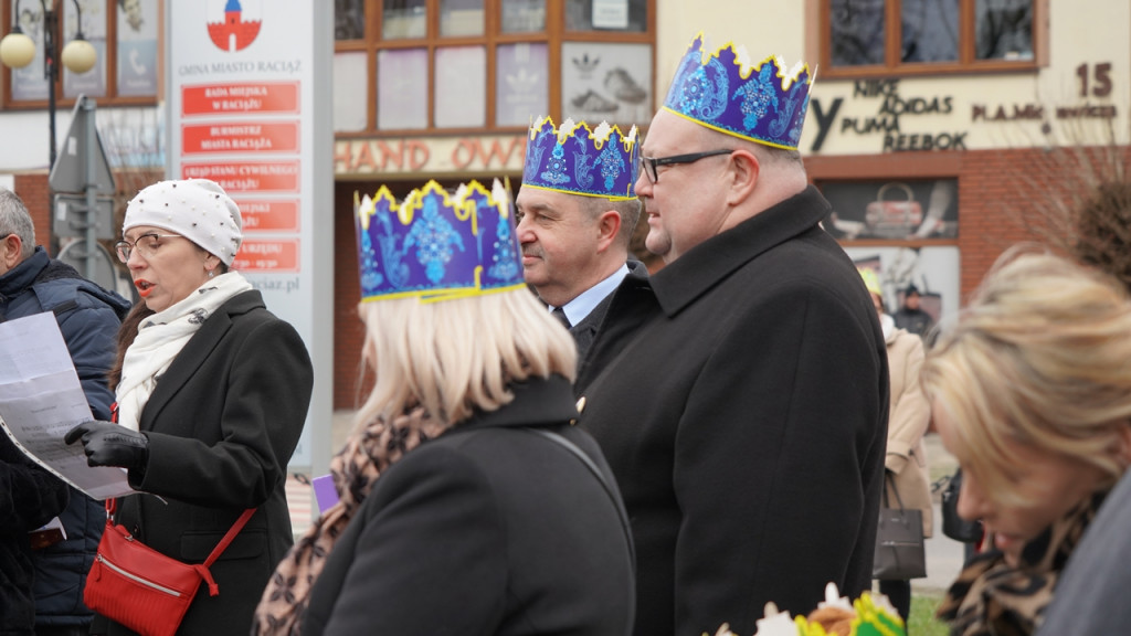 Raciążanie w tradycyjnym orszaku na Trzech Króli