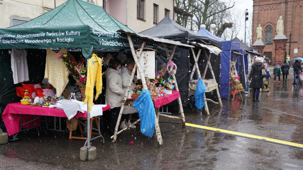 Wielkanocny kiermasz w Raciążu