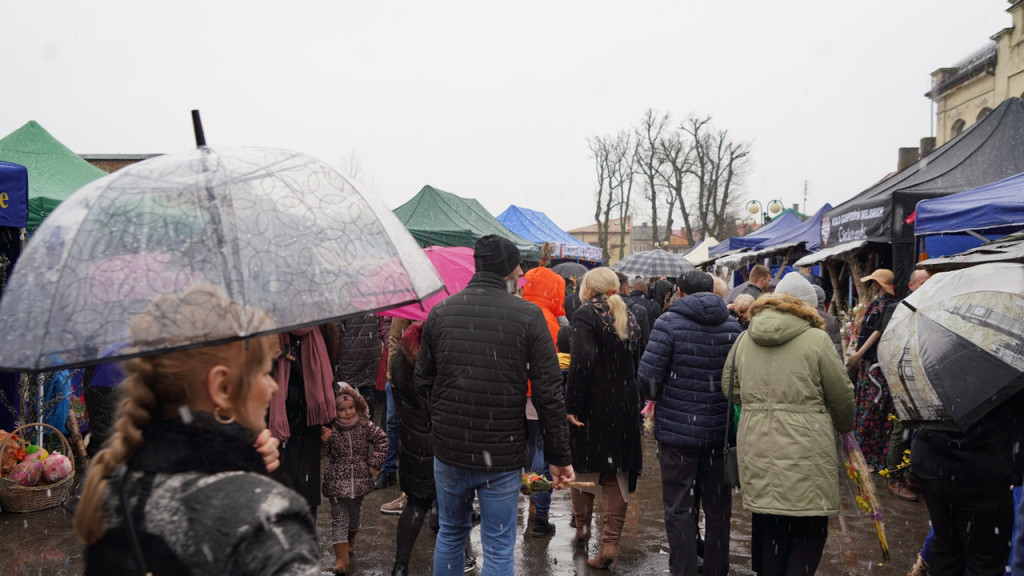 Wielkanocny kiermasz w Raciążu