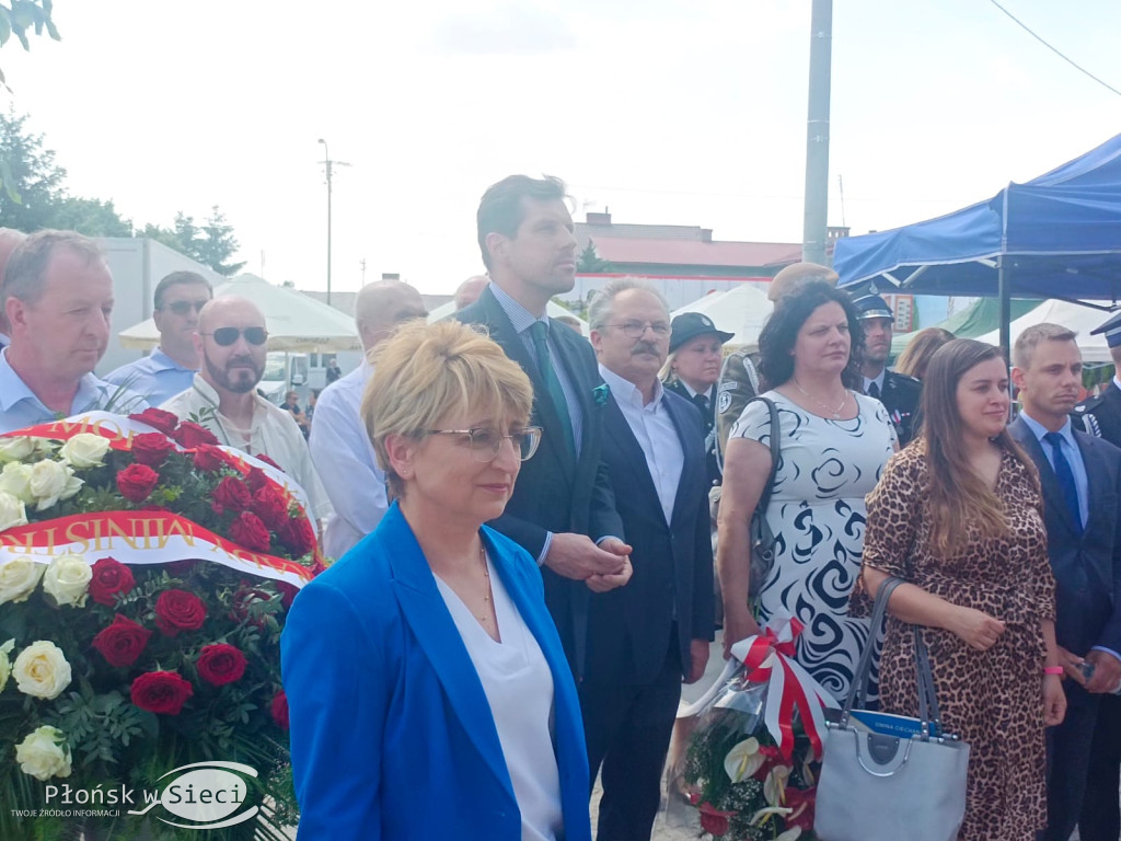 Uroczyste odsłonięcie pomnika w Sochocinie