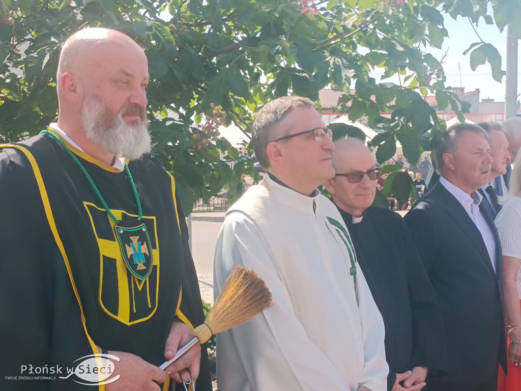 Uroczyste odsłonięcie pomnika w Sochocinie