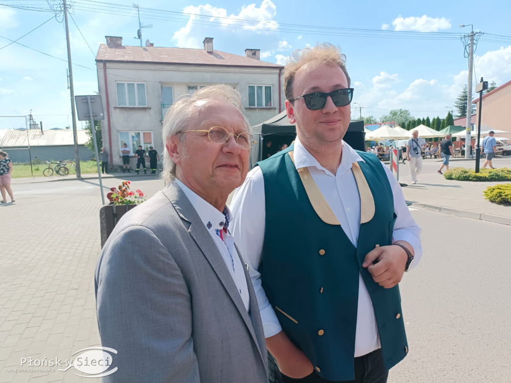 Uroczyste odsłonięcie pomnika w Sochocinie
