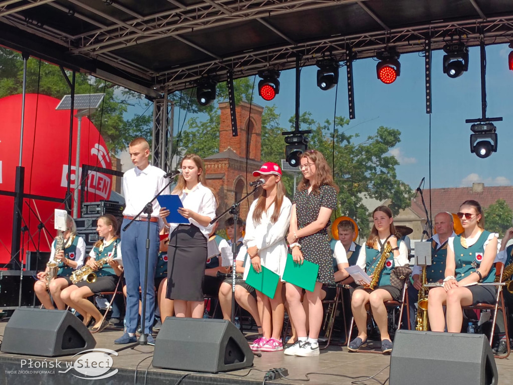 Uroczyste odsłonięcie pomnika w Sochocinie