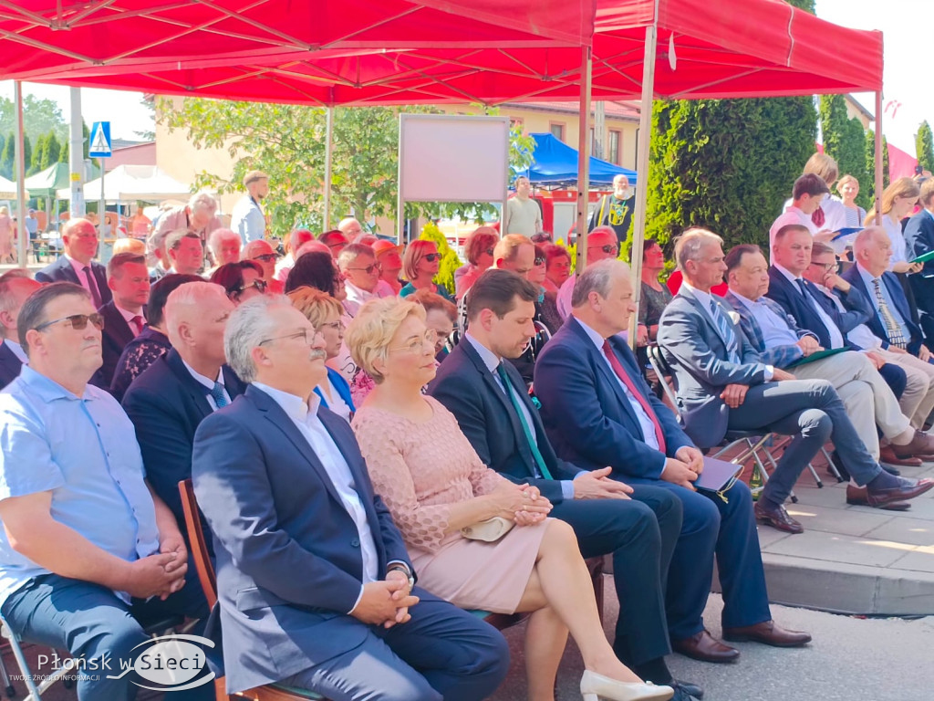 Uroczyste odsłonięcie pomnika w Sochocinie