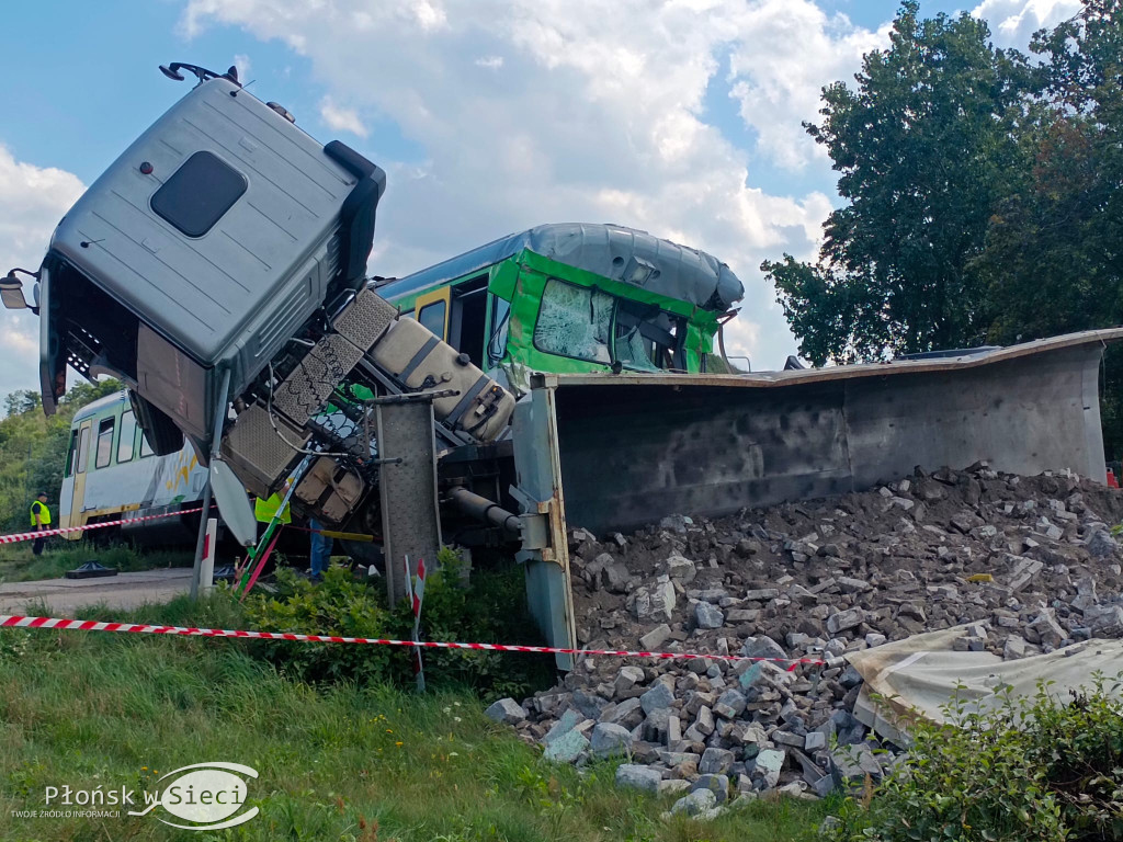 Zderzenie szynobusa z ciężarówką