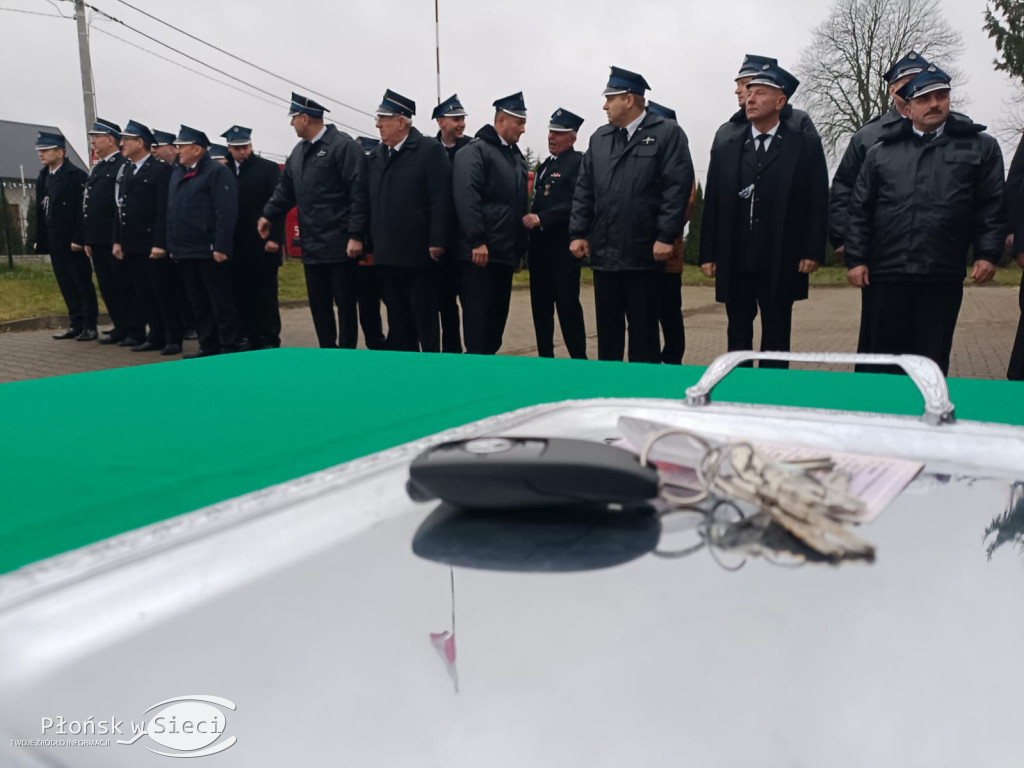 Nowy wóz pożarniczy dla OSP Nowe Wrońska