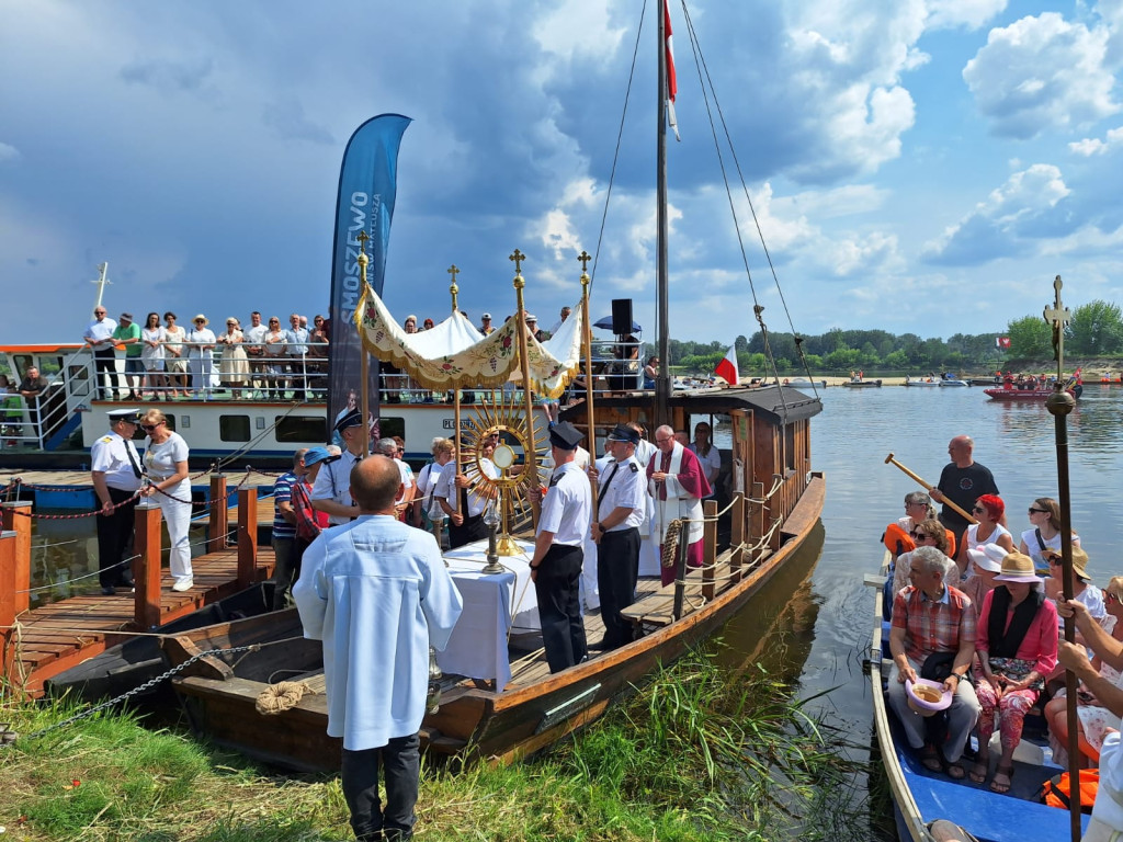 Wiślana Procesja Eucharystyczna 2024