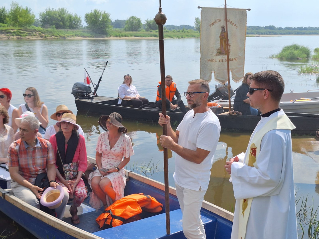 Wiślana Procesja Eucharystyczna 2024