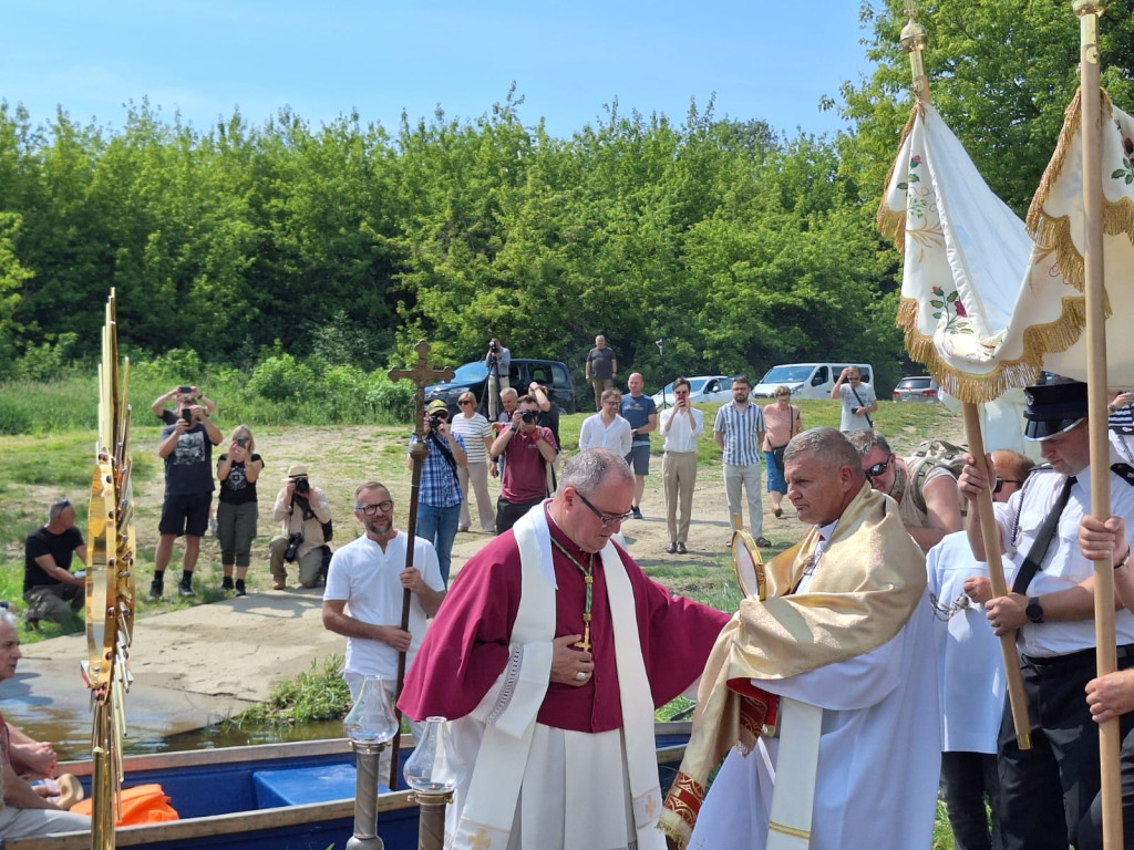 Wiślana Procesja Eucharystyczna 2024