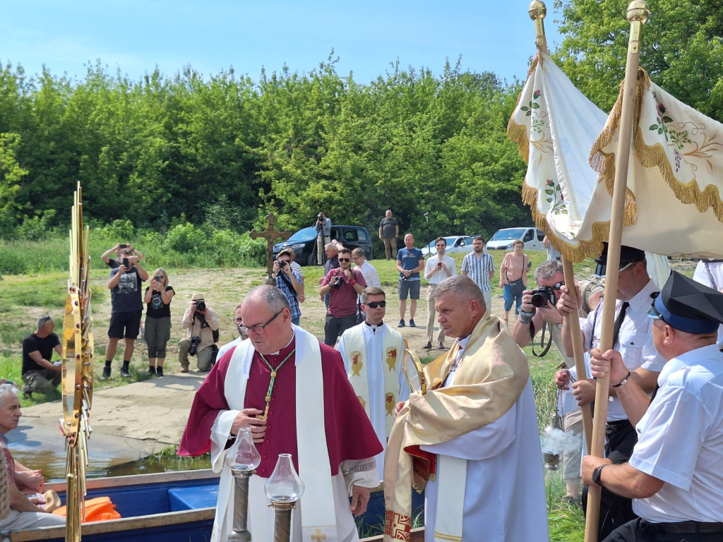 Wiślana Procesja Eucharystyczna 2024