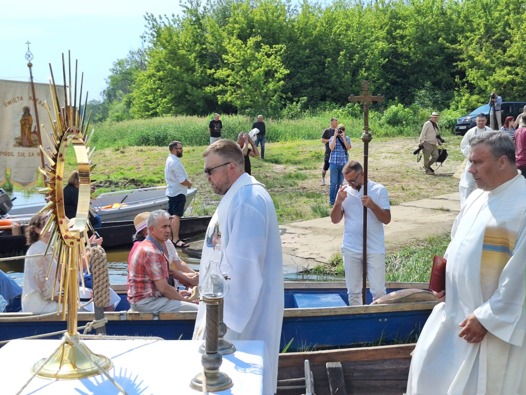 Wiślana Procesja Eucharystyczna 2024