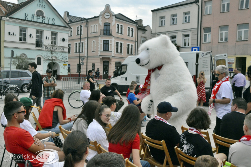 Obejrzeli mecz Polaków w płońskiej strefie kibica