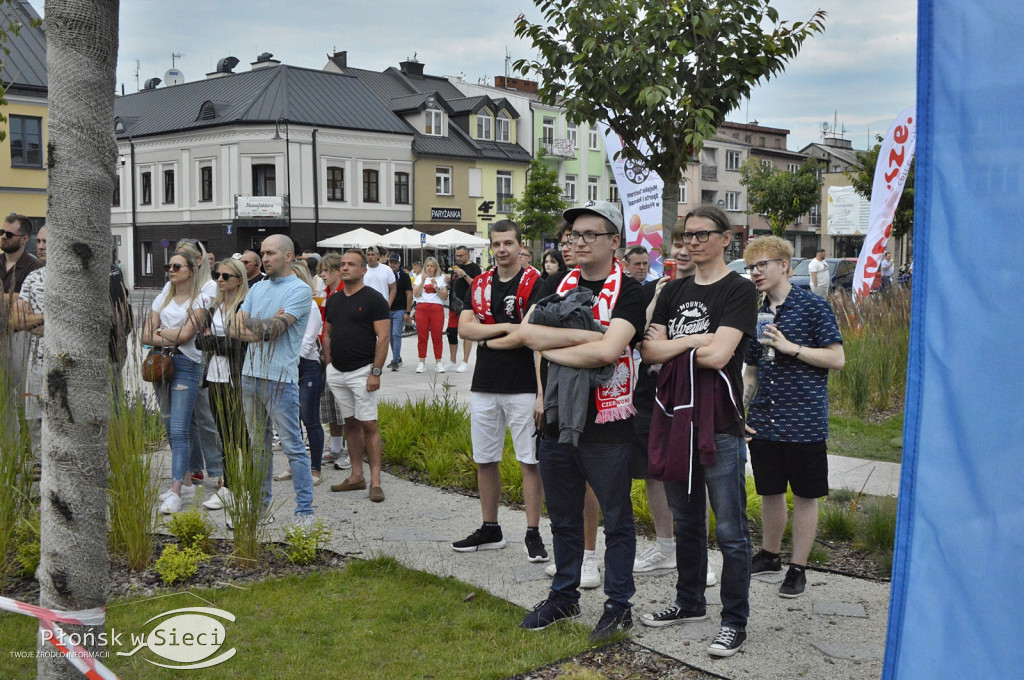 Obejrzeli mecz Polaków w płońskiej strefie kibica