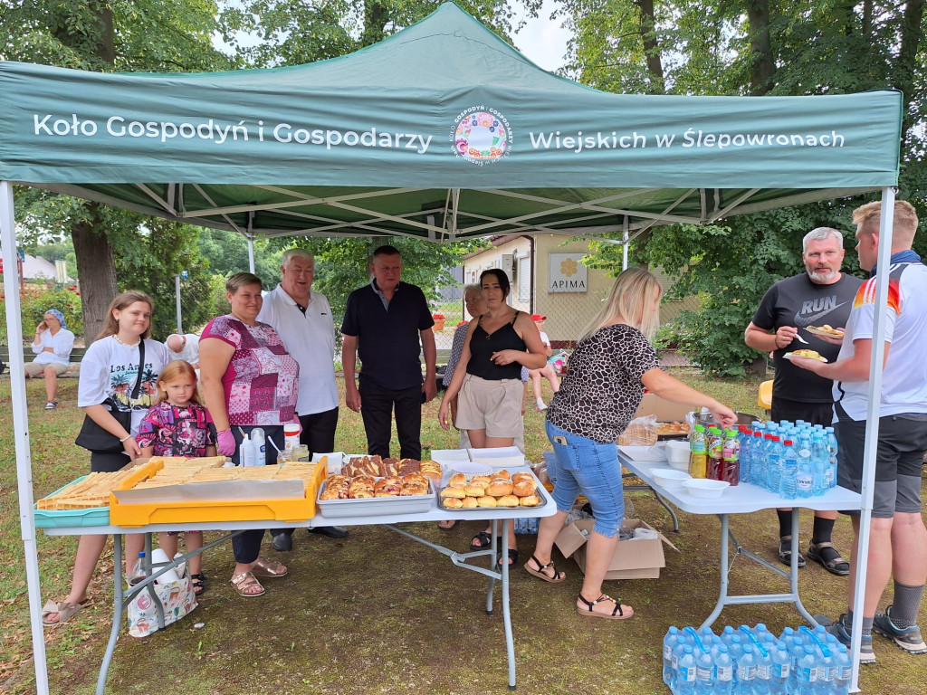Pielgrzymi ugoszczeni w Strachowie