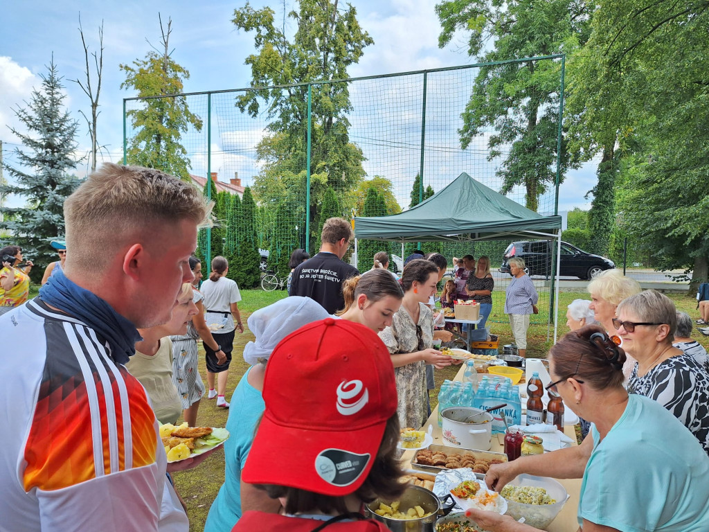 Pielgrzymi ugoszczeni w Strachowie