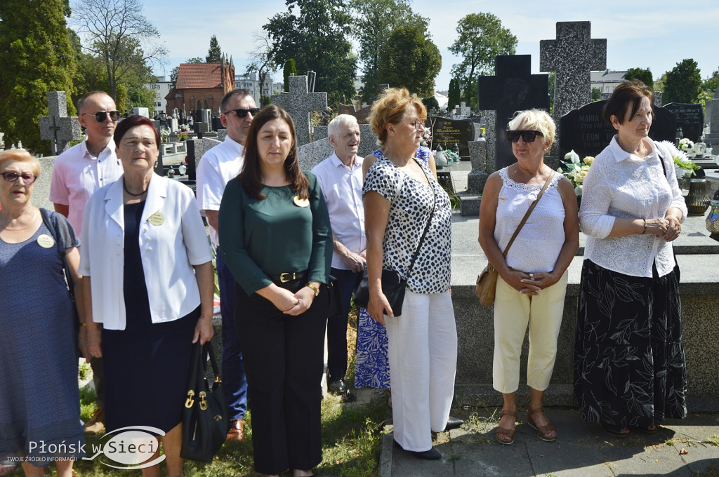 Cześć i chwała bohaterom!