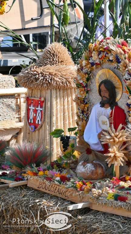 Na gminnych dożynkach w Jeżewie