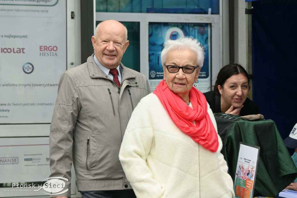 Płońszczanie na miejskim rynku - DPM dzień I