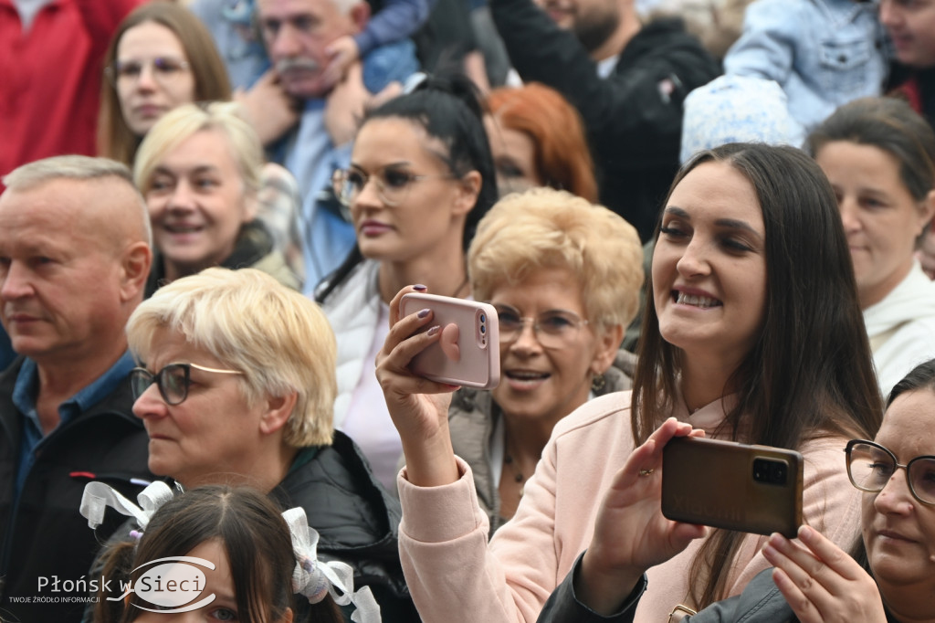 Płońszczanie na miejskim rynku - DPM dzień I